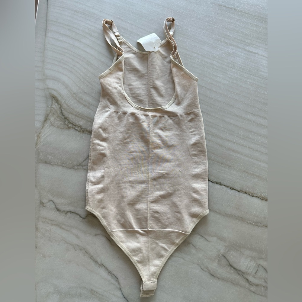 Shapewear Women - Picture 2 of 3